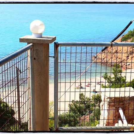 Thanasis Apartament *