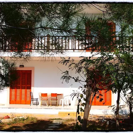 Thanasis * يميناريا